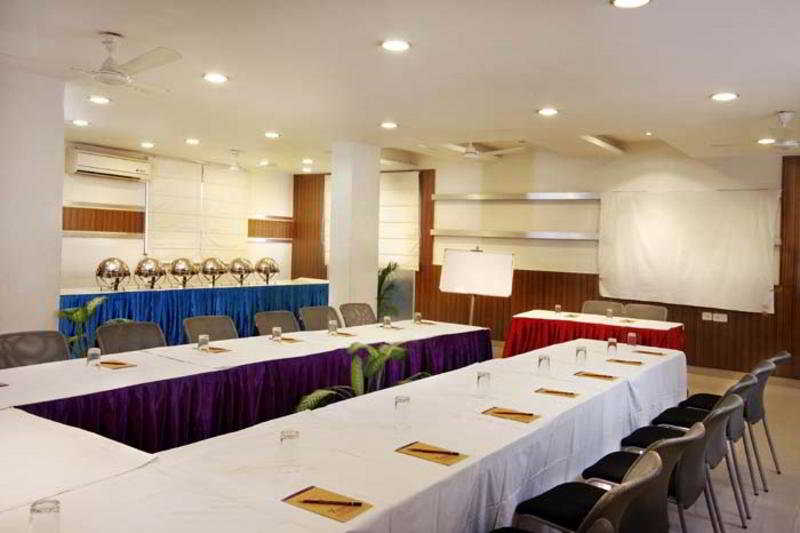 Hotel Mandakini Plaza Kanpur Servizi foto