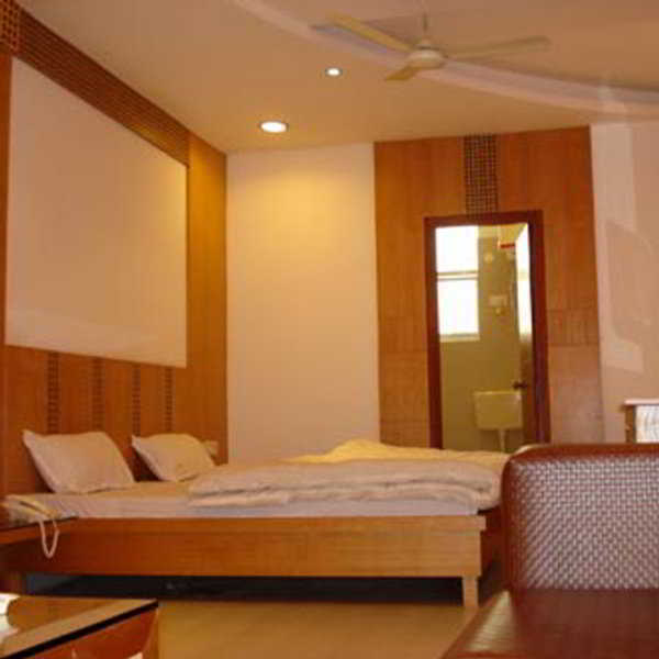 Hotel Mandakini Plaza Kanpur Esterno foto